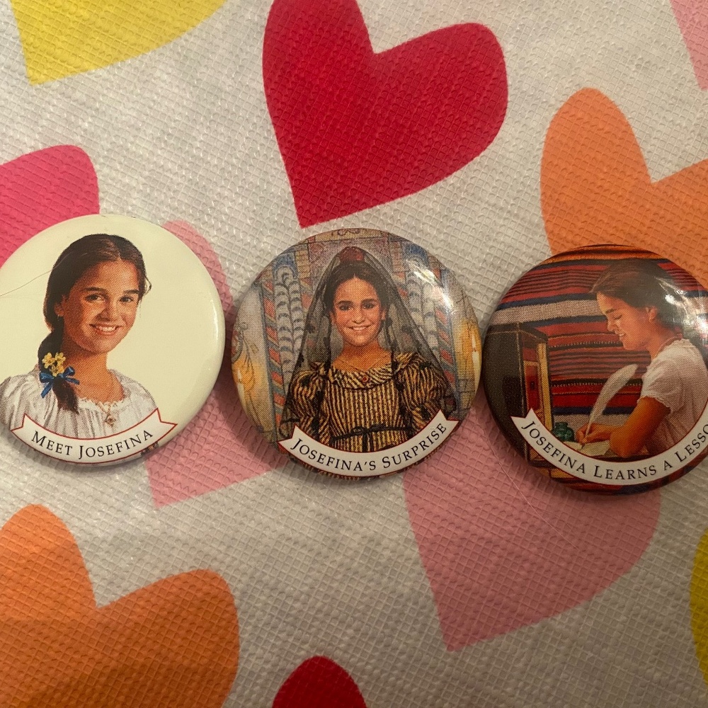 American Girl Doll Josefina vintage 90s button pins